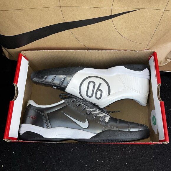 NEW Nike Total 90 3 Light Graphite Silver HQ2851-001 Men\'s Size 11 main image 6